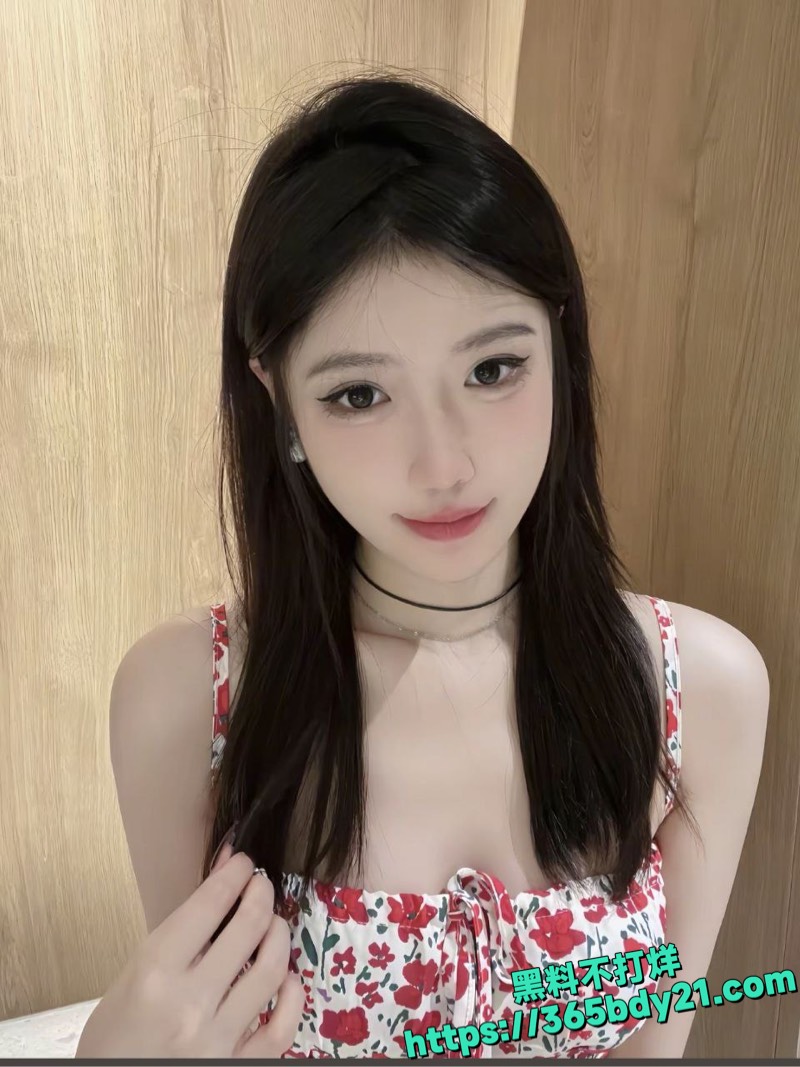 赵艺涵学霸口交视频 6