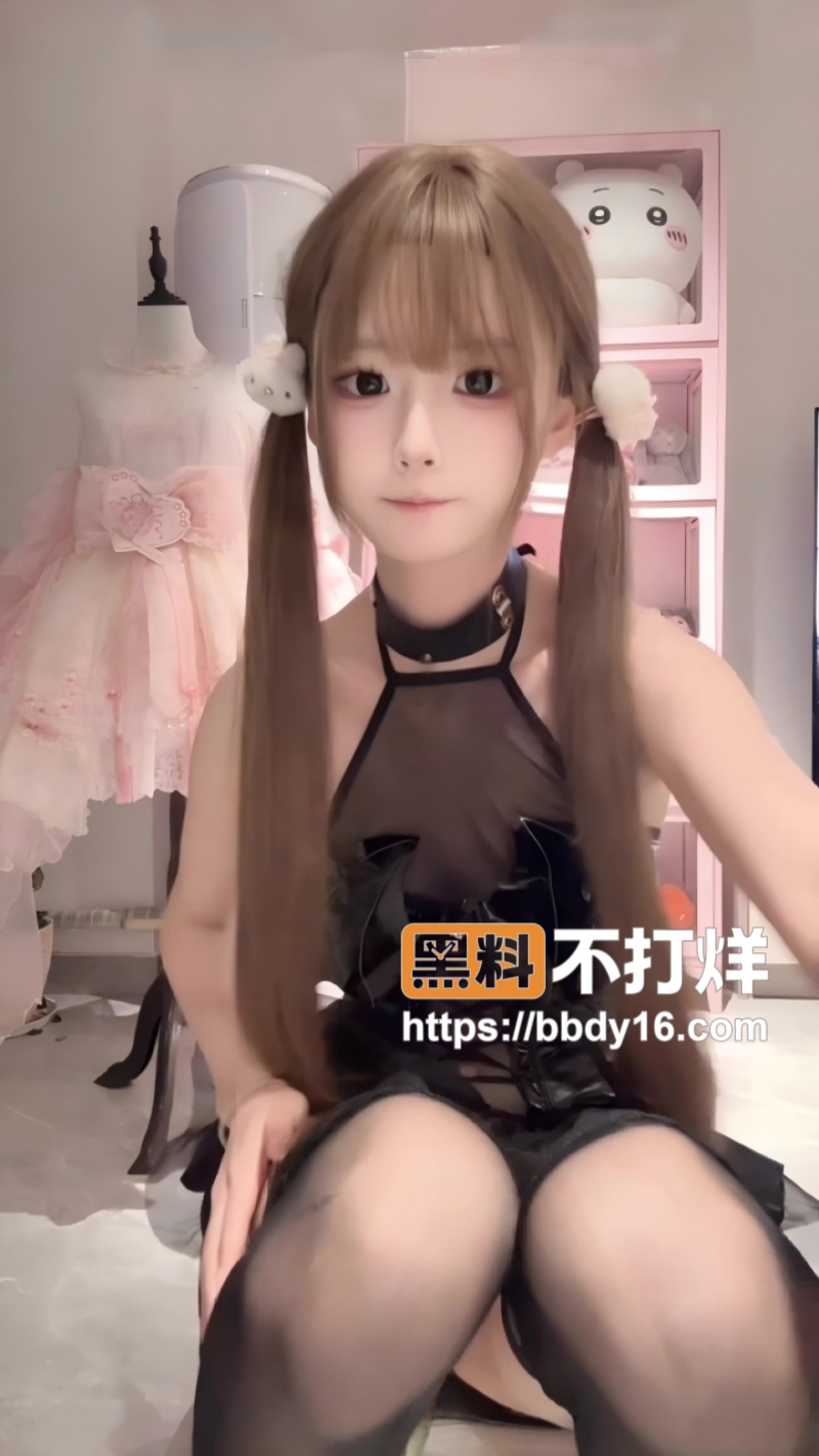 福利姬季雨露脸cos1