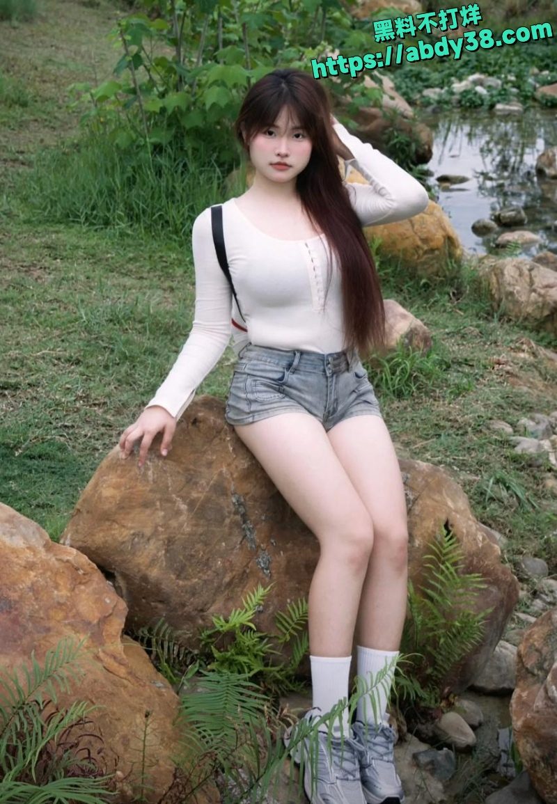 厦门大学生菲菲卖身视频流出7