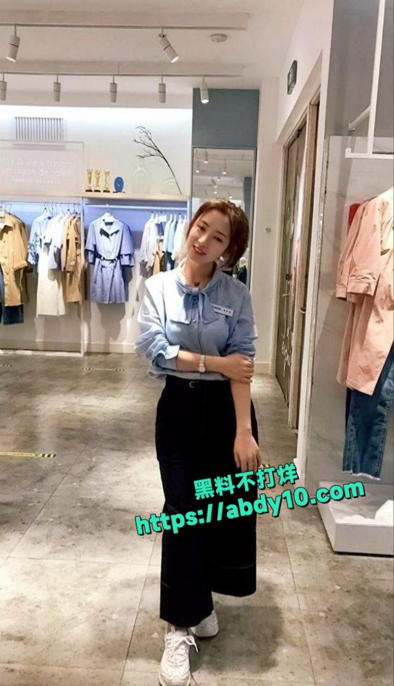 苏州世贸中心已婚少妇薛倩7