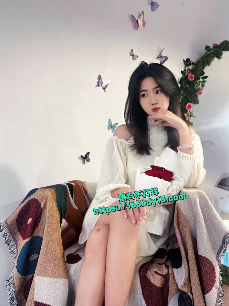 山东菏泽刘鑫雨小穴真嫩被男友打桩狠操4