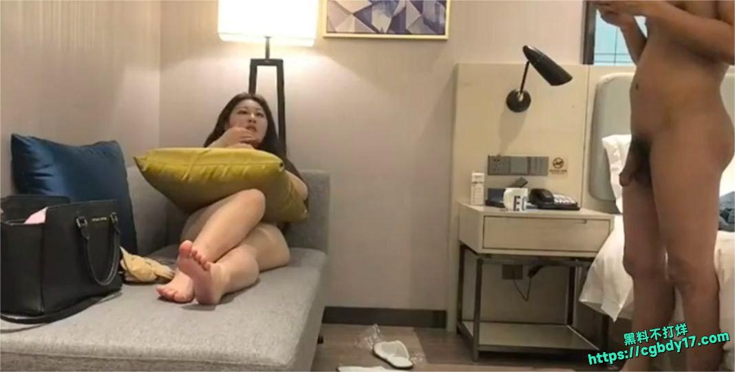 约炮漂亮大奶小姐姐 3