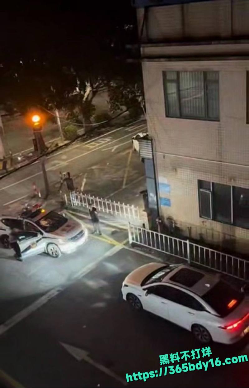 广东河池醉汉酒后失控闹事6.
