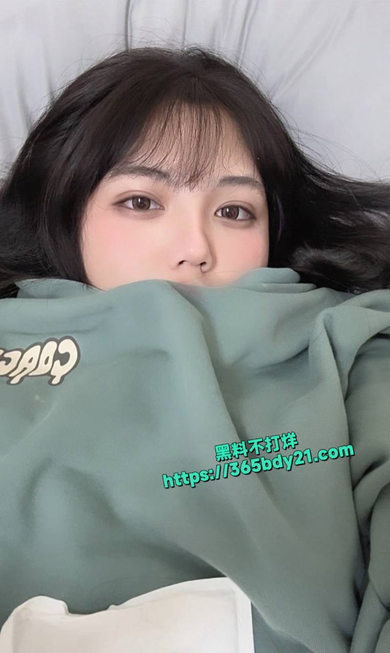 超漂亮的21岁巨乳反差婊美女