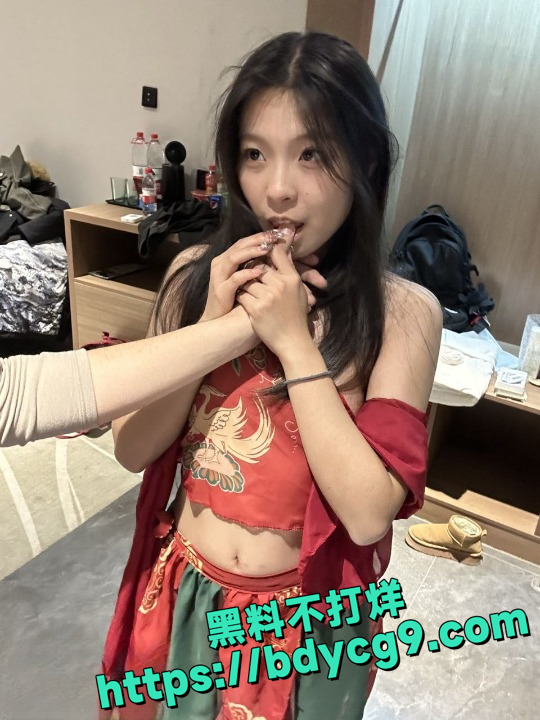 两位极品女大学生视频泄密流出3