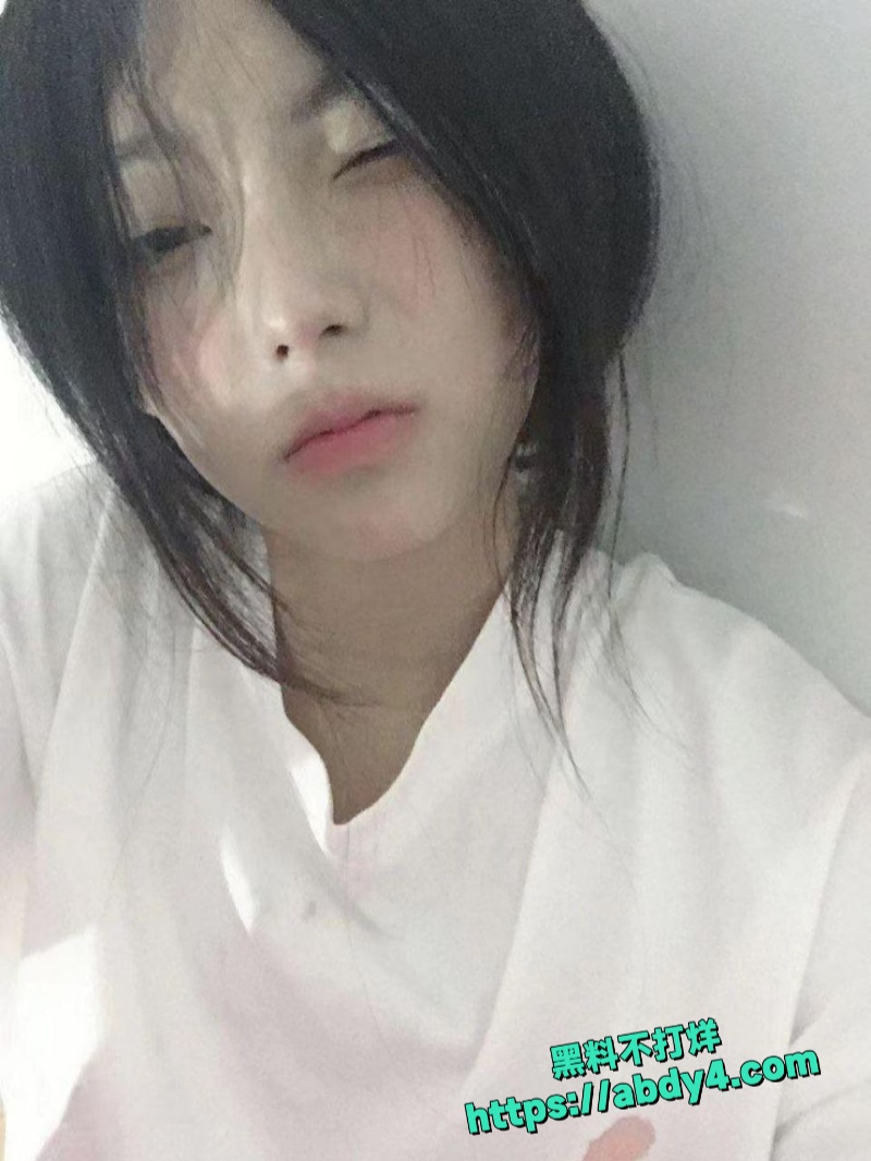 吉林师范学院22级颜值女大吕佳慧被金主包养 3
