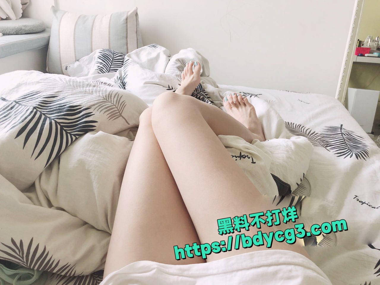 推特丝足美女韩雅茜 10