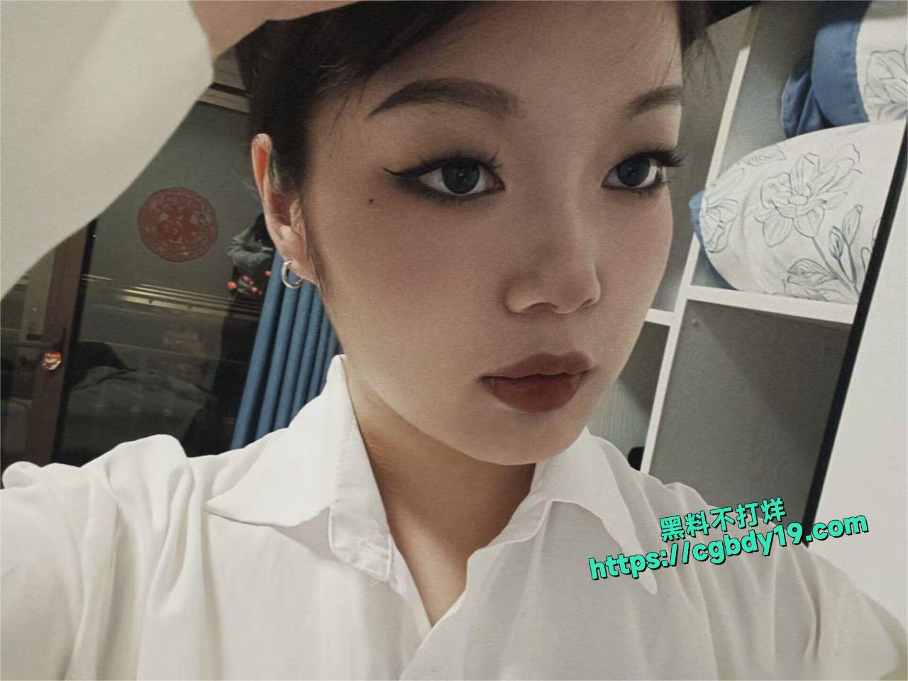 裸贷重庆妹子 郑福容1