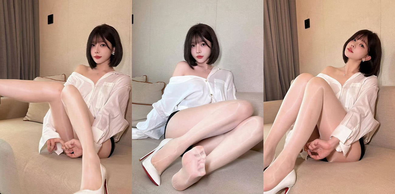 快手极品肥臀骚少妇佳怡姐姐重磅福利泄密 牛仔裤剪洞打桩户外激战太刺激
