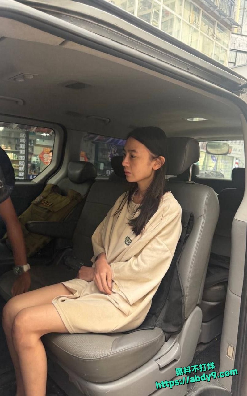 睡衣女孩胡晓玲1