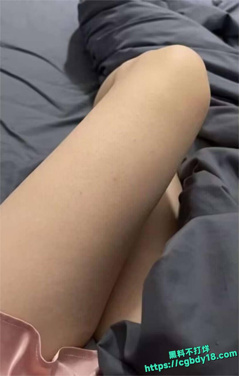 重庆财经学院李佳怡5