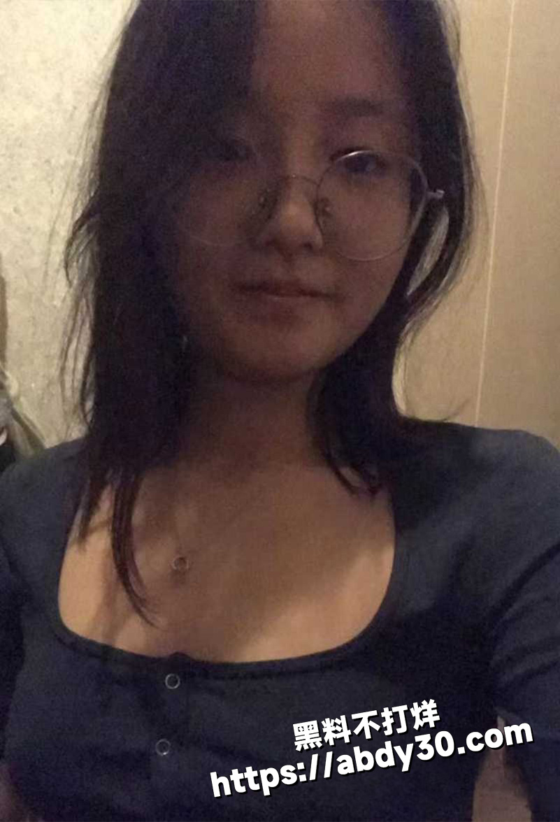 反差眼镜妹 刘琳娜2