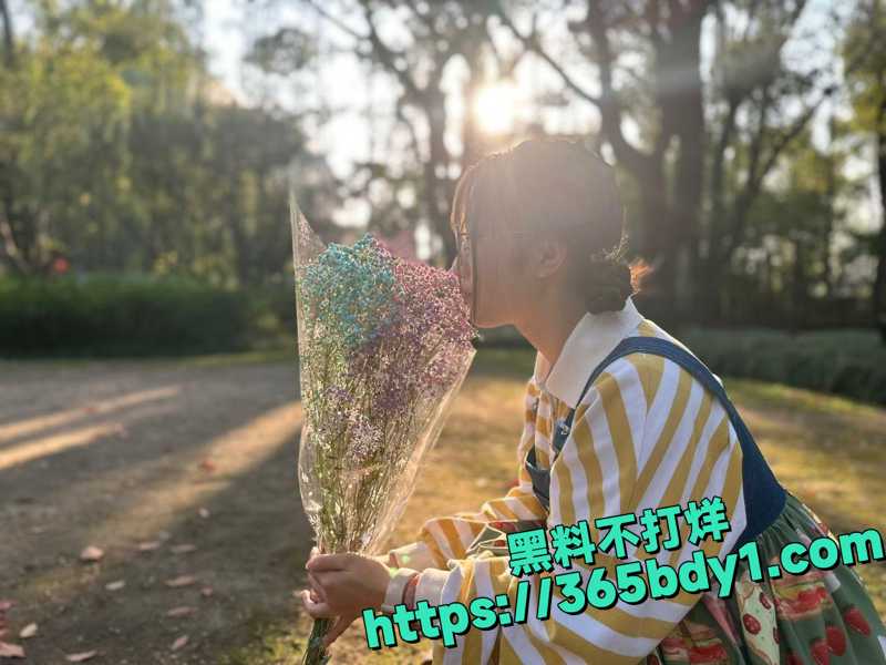 大学生校花美女性爱视频与生活照泄露3
