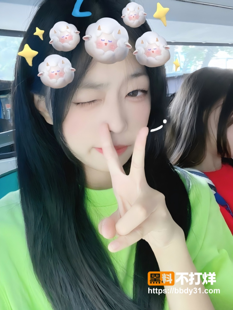 清纯大学生秒变反差母狗3