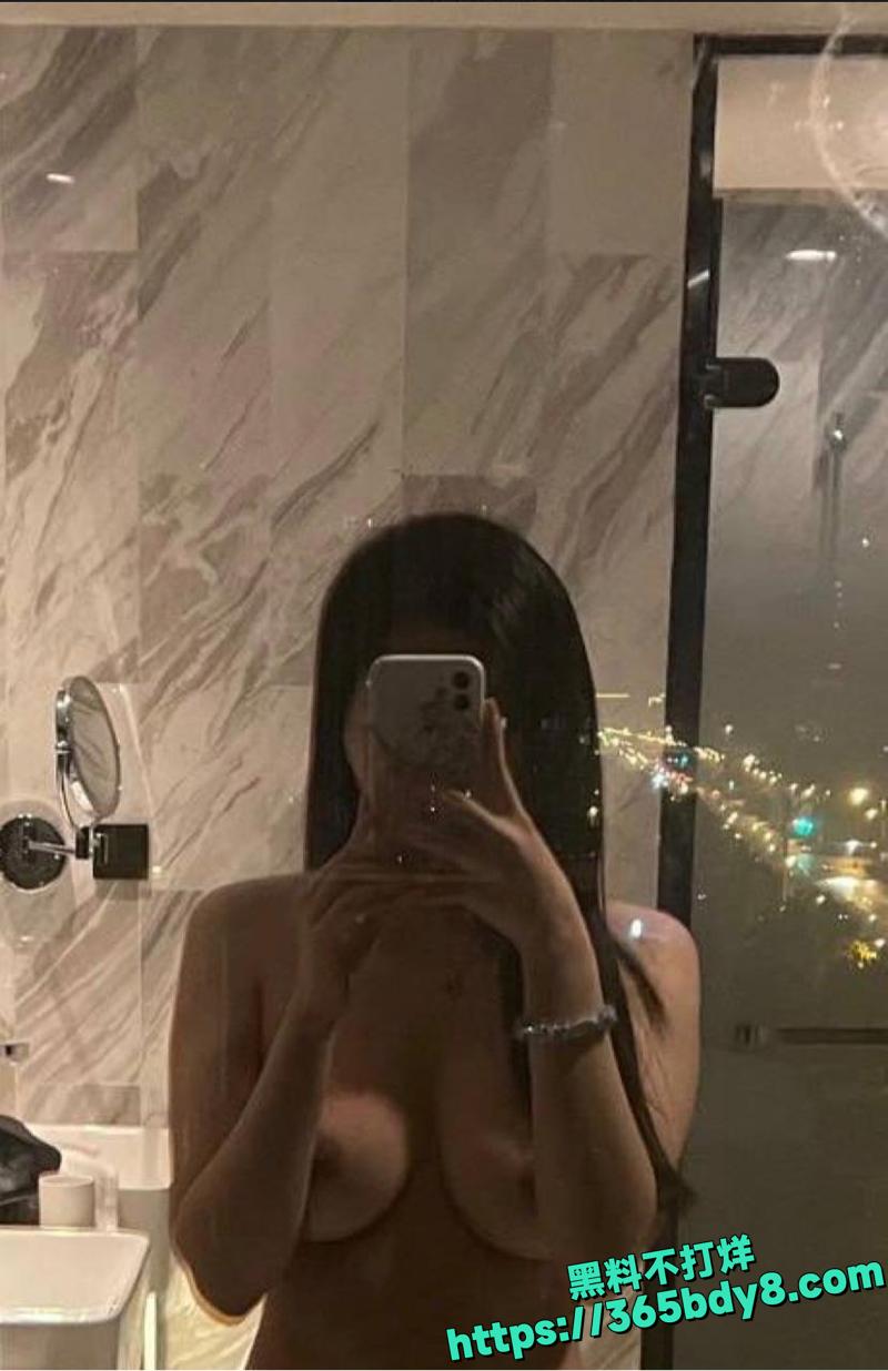 学生妹反差婊私兼职做鸡视频曝光7
