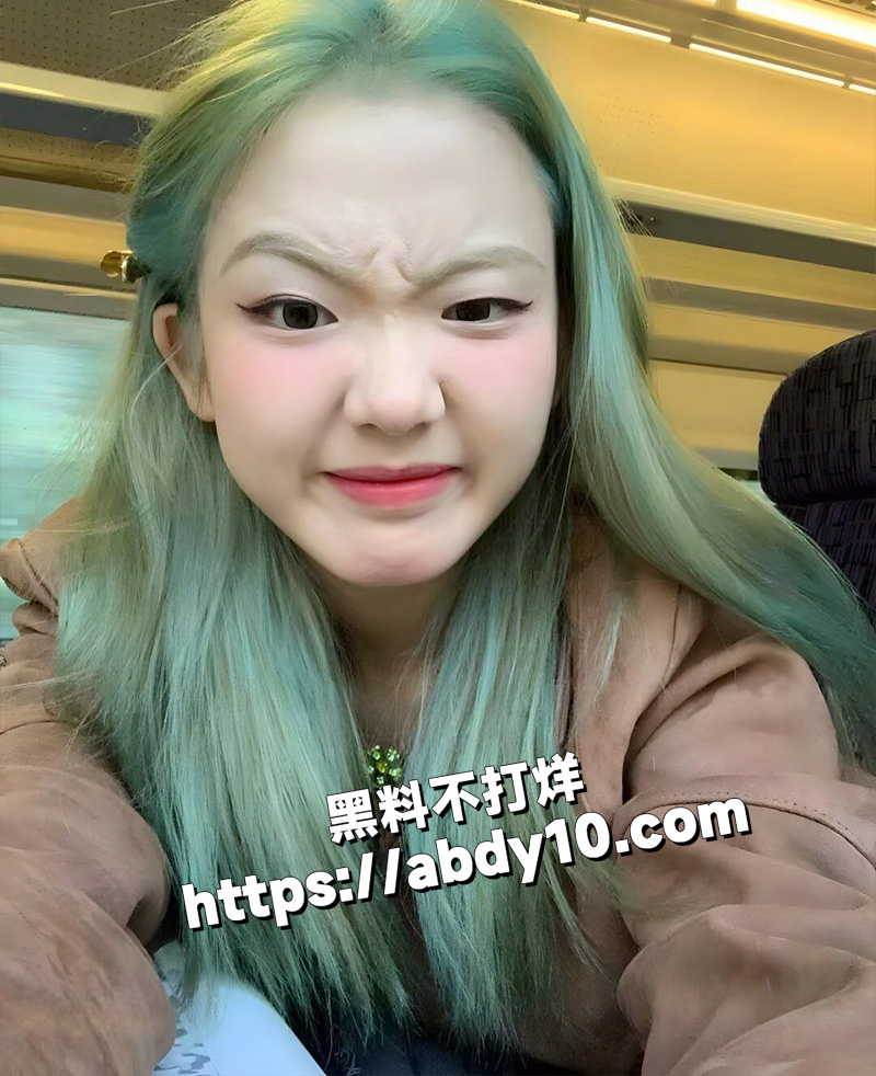 青岛精神小妹 孟琪琪