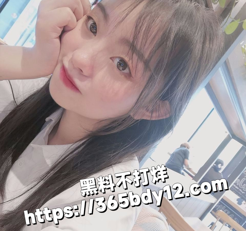 完美露脸艺校美女 12