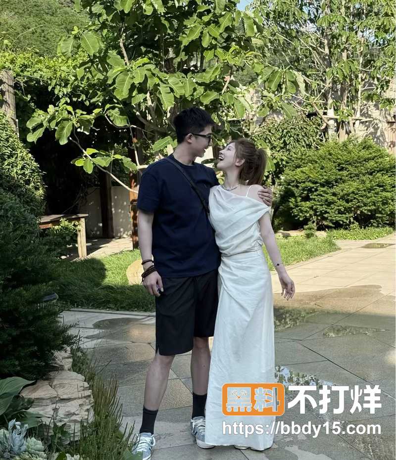 女网红出轨堂弟28