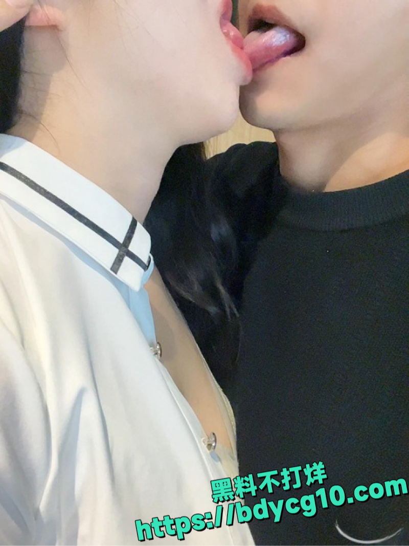 销售亲姐姐和我温泉狂操3