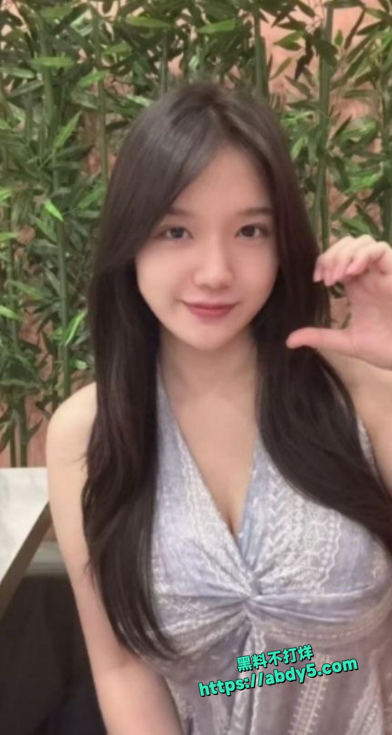南京大学在校学生妹 廖芯琳3