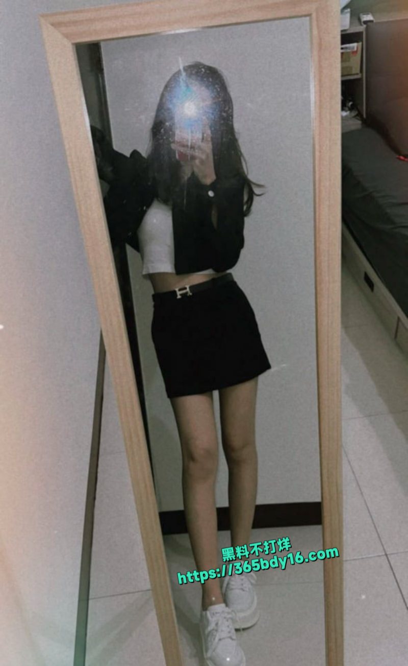 Ziyun410学妹不雅视频曝光 4