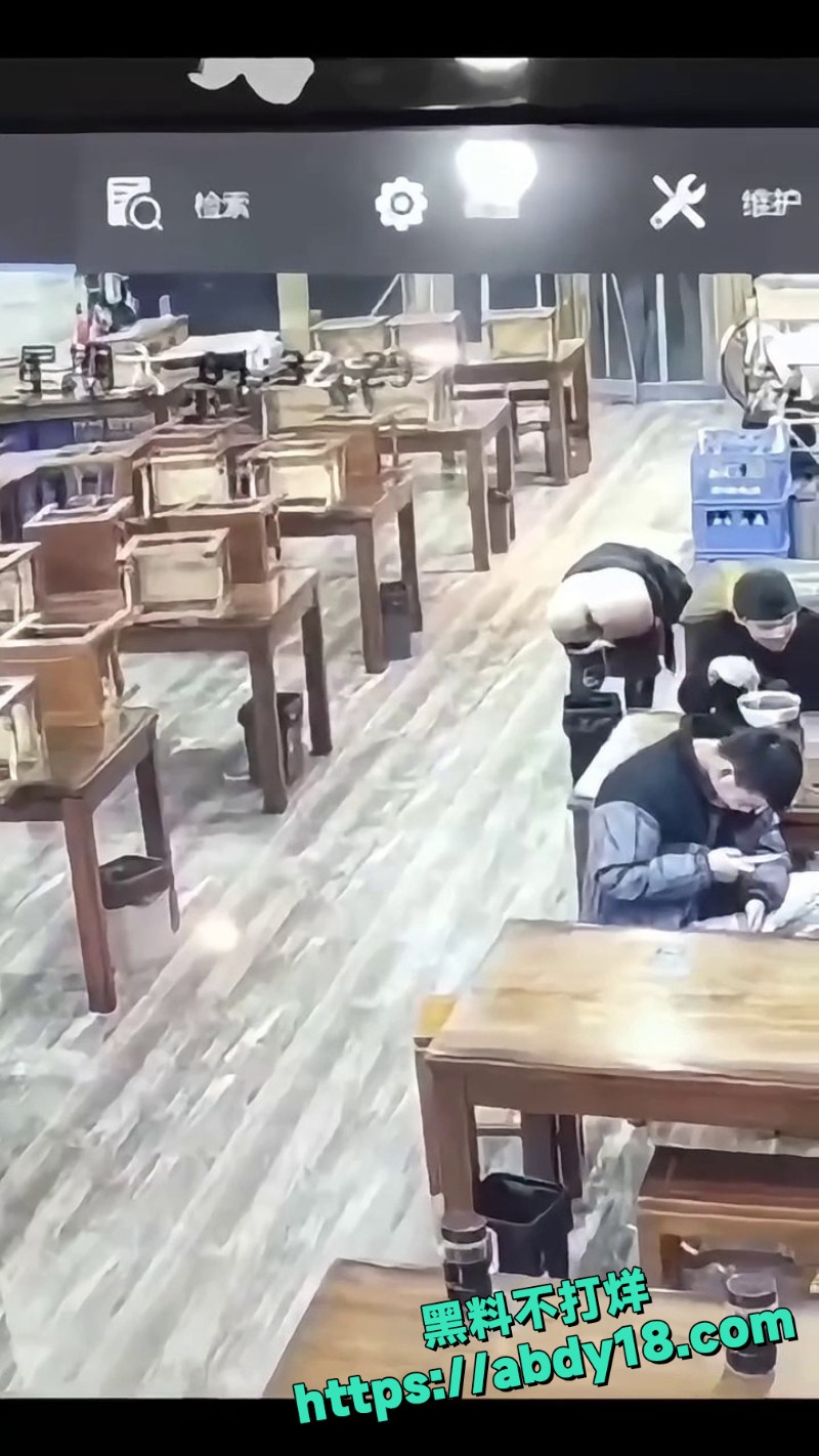 集美随地大小便不擦屁股4