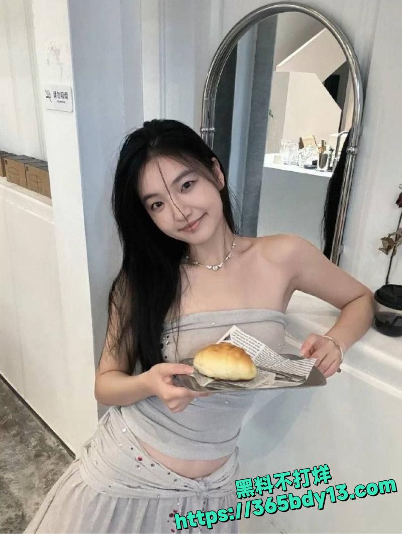高颜值女神是丫头呀被金主包养成听话母狗6.j