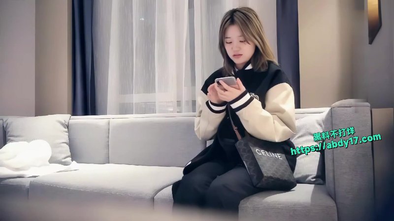黄先生探花短发萌妹子1