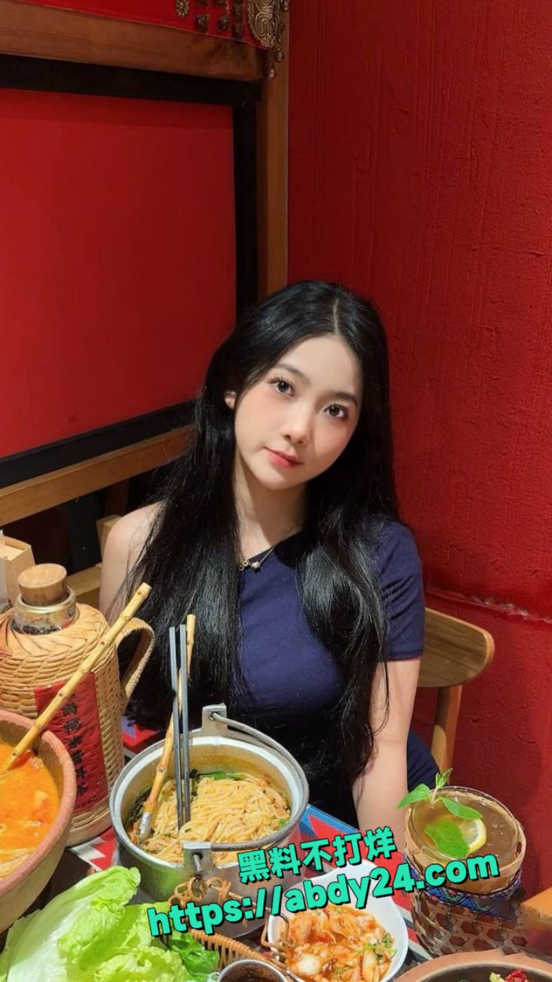 美女留学生被老外干屁眼 17