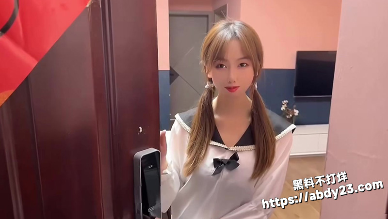 小桃酱糖心师生乱伦2