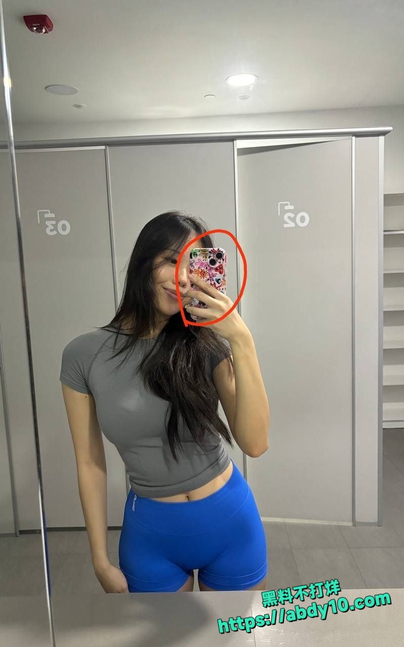热爱健身的极品高颜值巨乳美女1