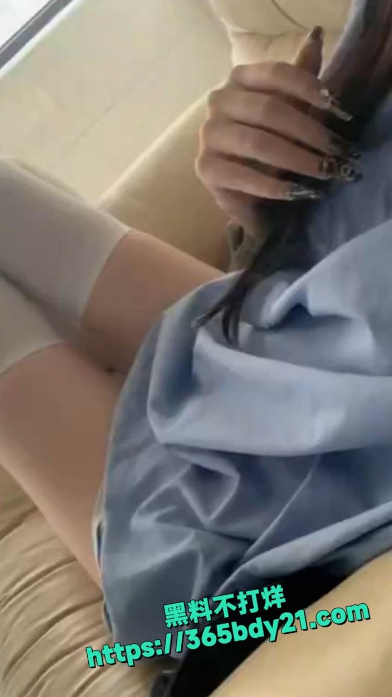 极品美腿大学生 11