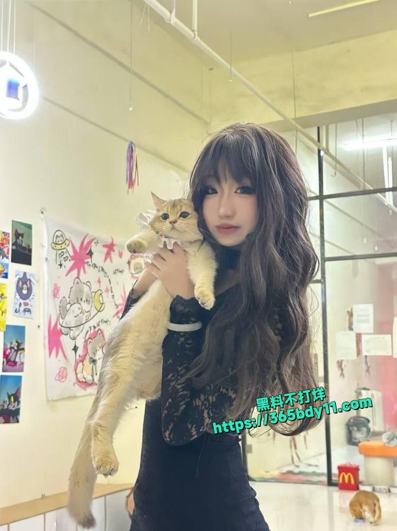 辽宁商贸职业学院精神小妹10