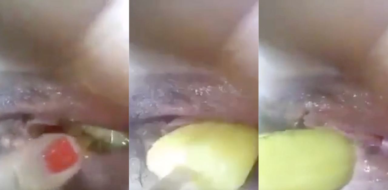 冰棍塞逼里真凉爽，女性朋友可以试试