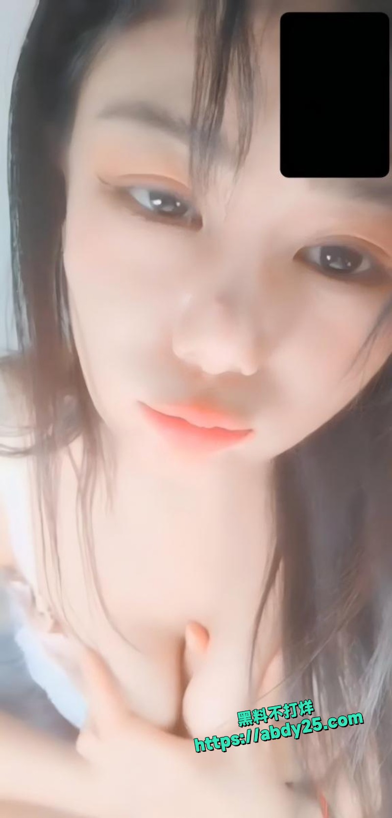 小骚货林艾佳一对一裸聊5