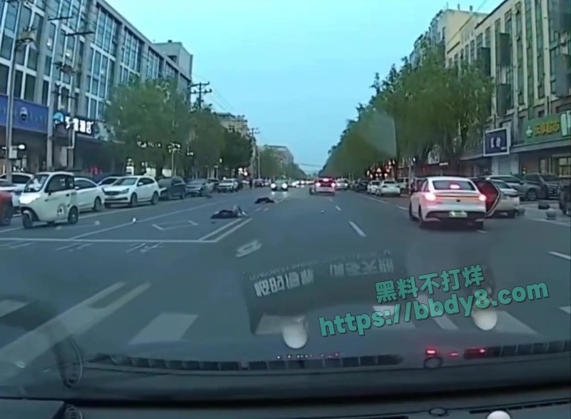 河北保定涿州街头冲突升级02