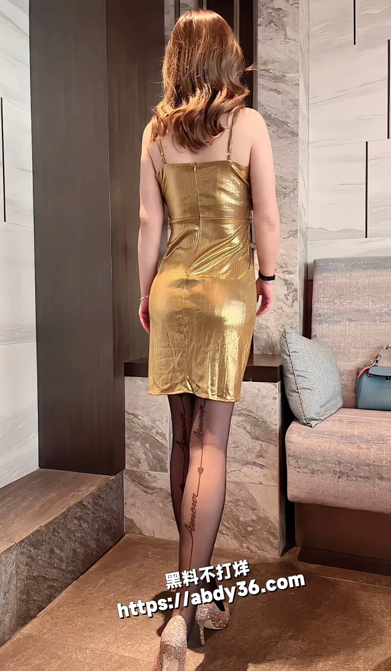 抖音老A8熟女5万粉丝.jpg5