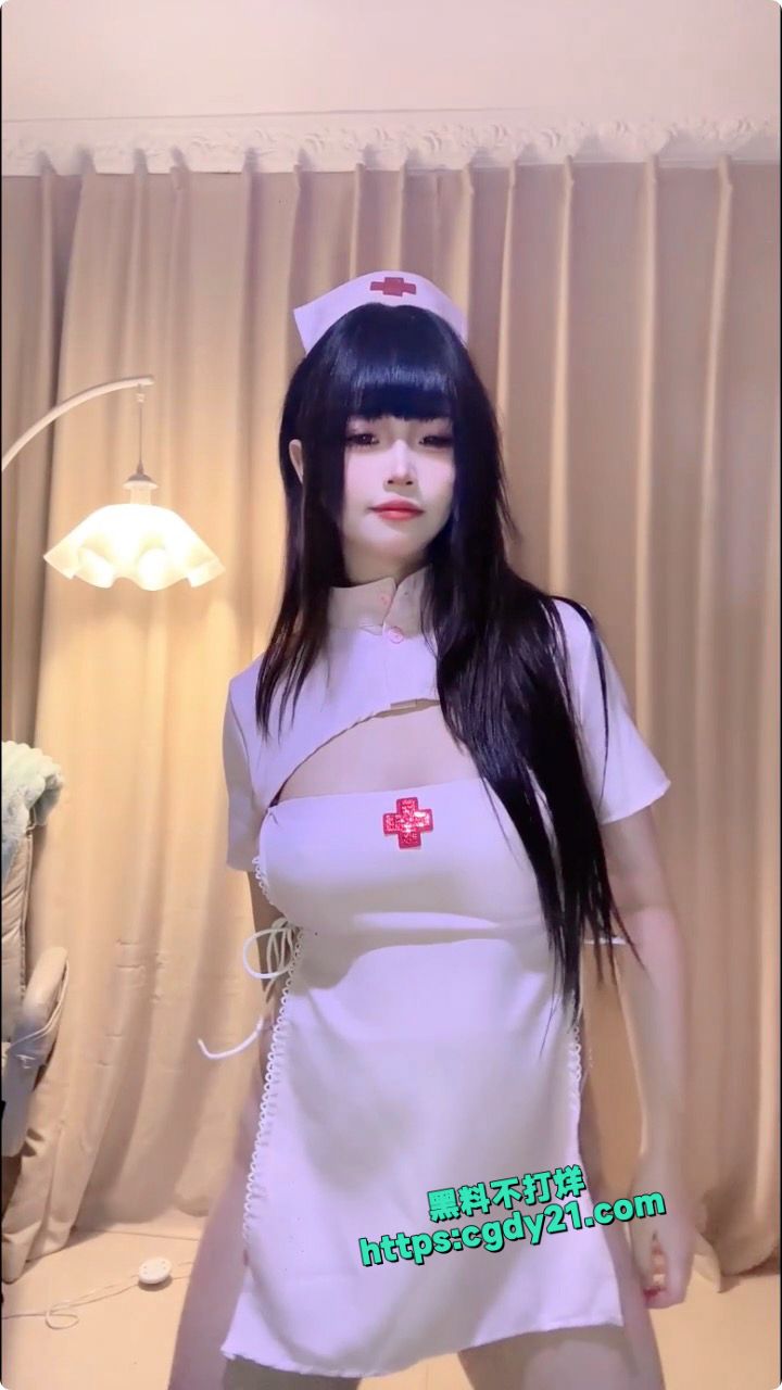极品童颜巨乳福利姬