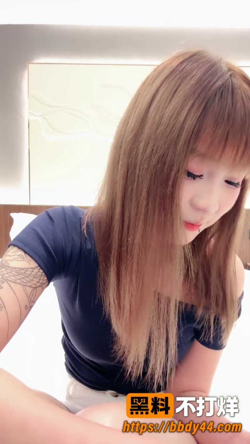 精神小妹5W800px