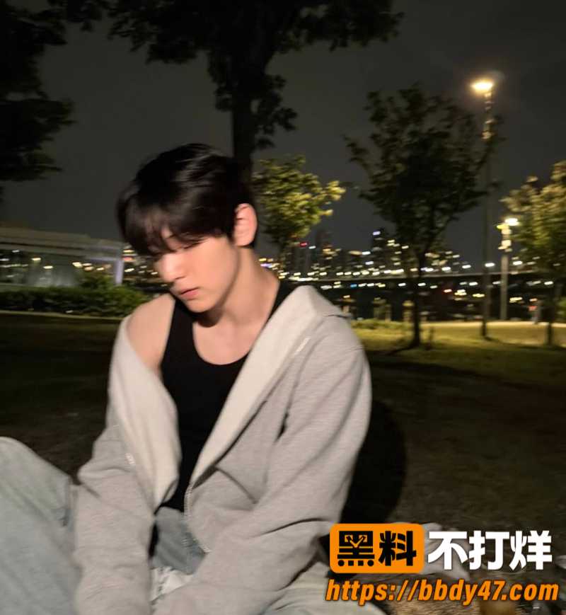 千万网红崔秀彬25