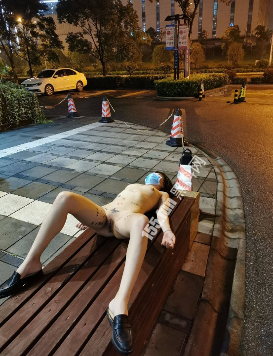 212.jpg