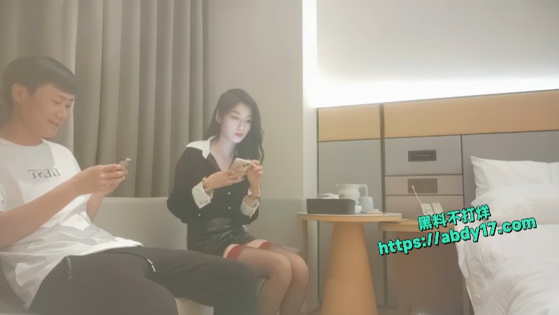 利哥探花约炮黑丝红边美女