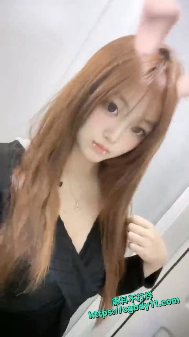 河北沧州师范学院大三嫩妹余静妍约炮 (3).jpg