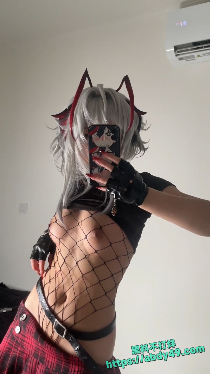 展示白虎嫩穴4