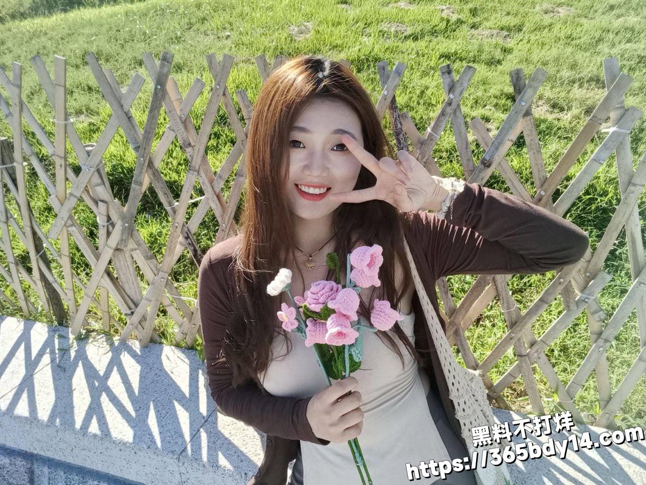 贸易公司财务邓婉清3