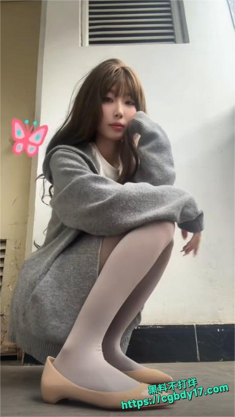 抖音网红小水不哭 2
