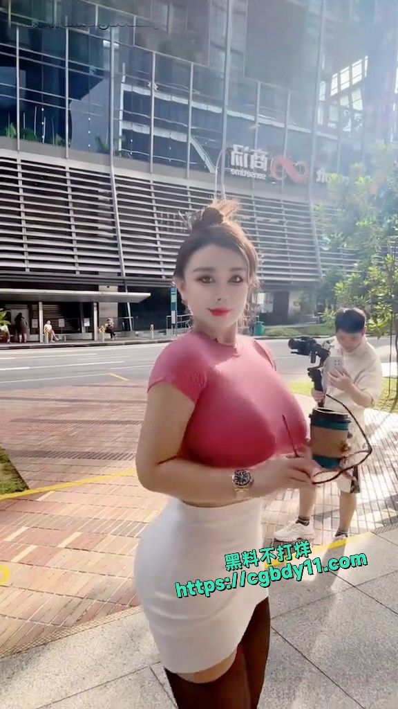 百万粉丝网红大诗瑶 巨乳肥臀 一对一流出0 (7)