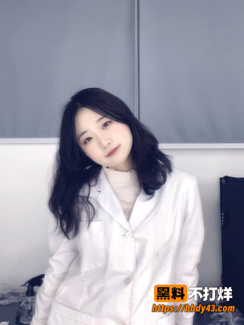 广东极品护士女学生疯狂榨精实录1