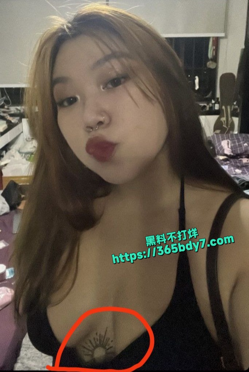 马来西亚微胖超骚美女10
