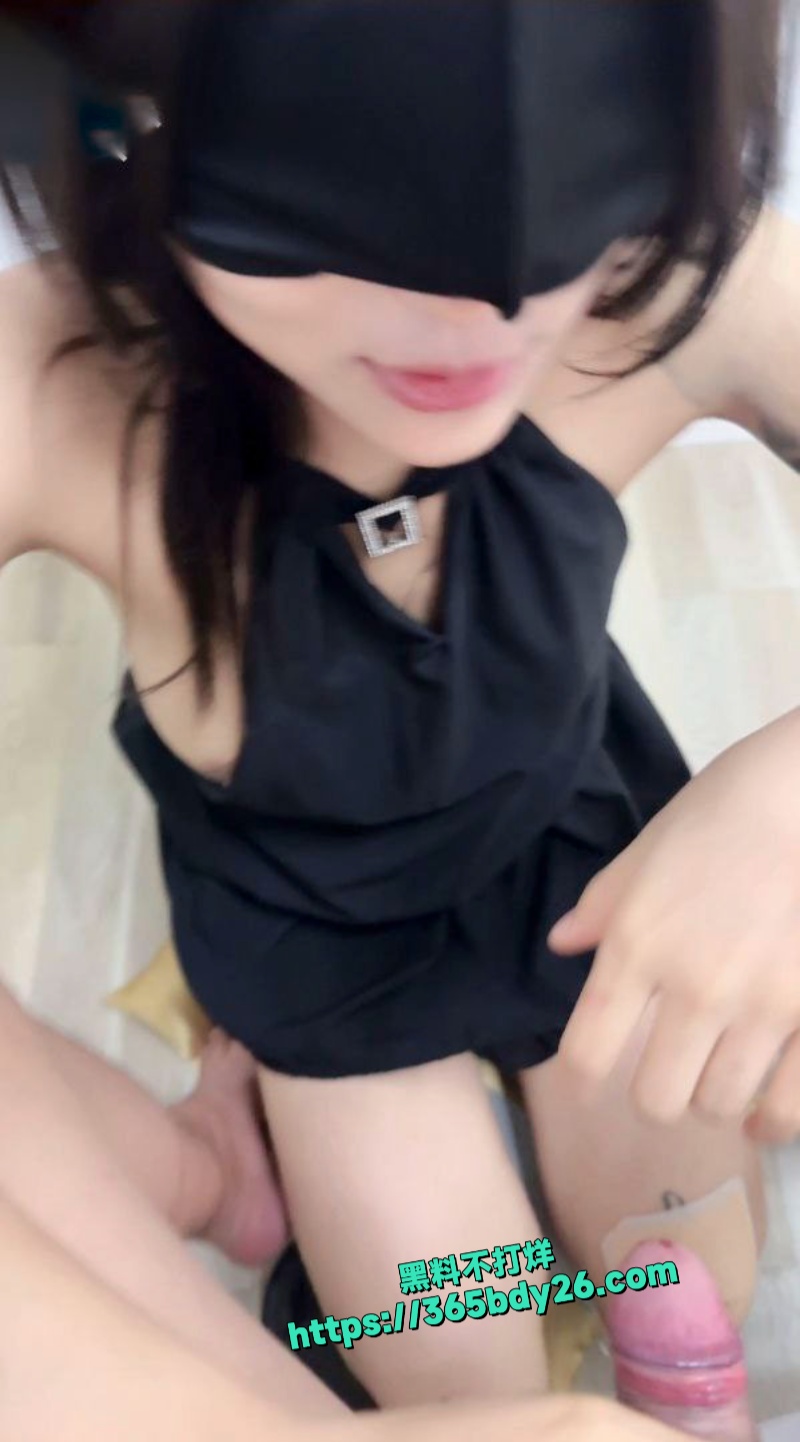 甜美花季少女第一次被调教 8